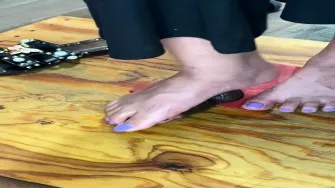 All Hail MILF With Foot Fetish