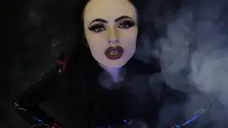 Sissy Streetwalker
